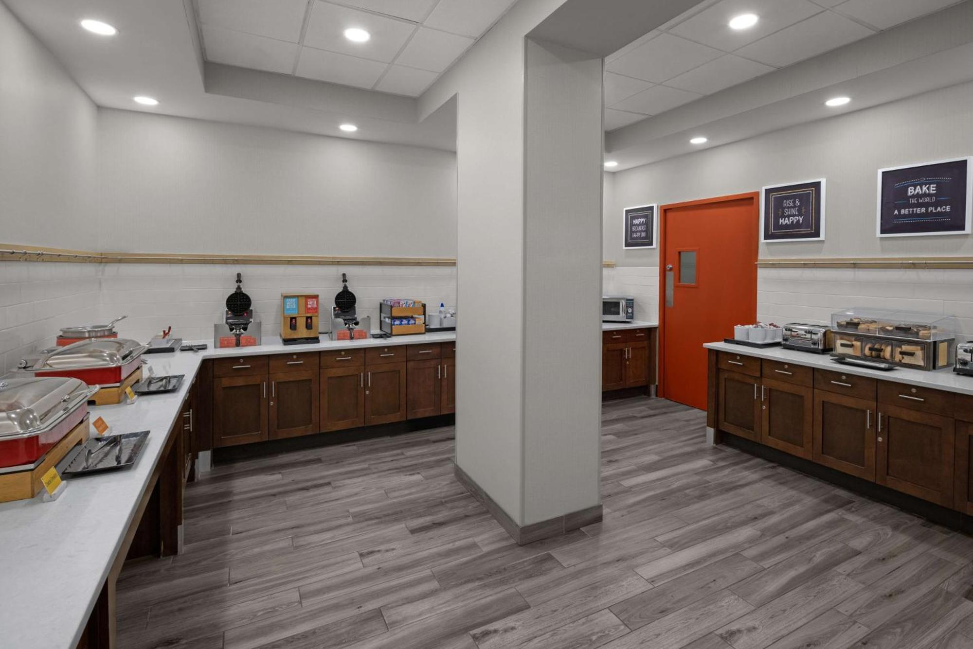 Hampton Inn Cleveland-Downtown Exterior foto