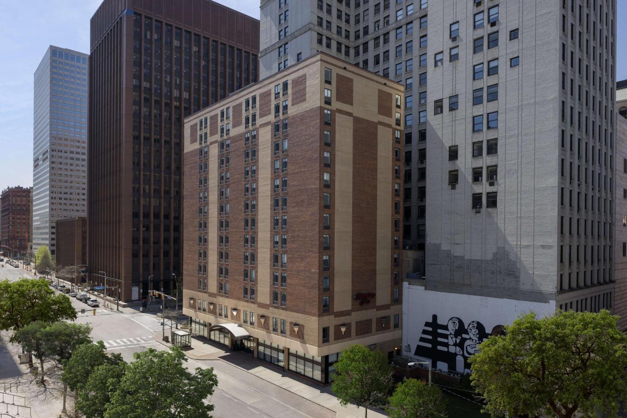 Hampton Inn Cleveland-Downtown Exterior foto